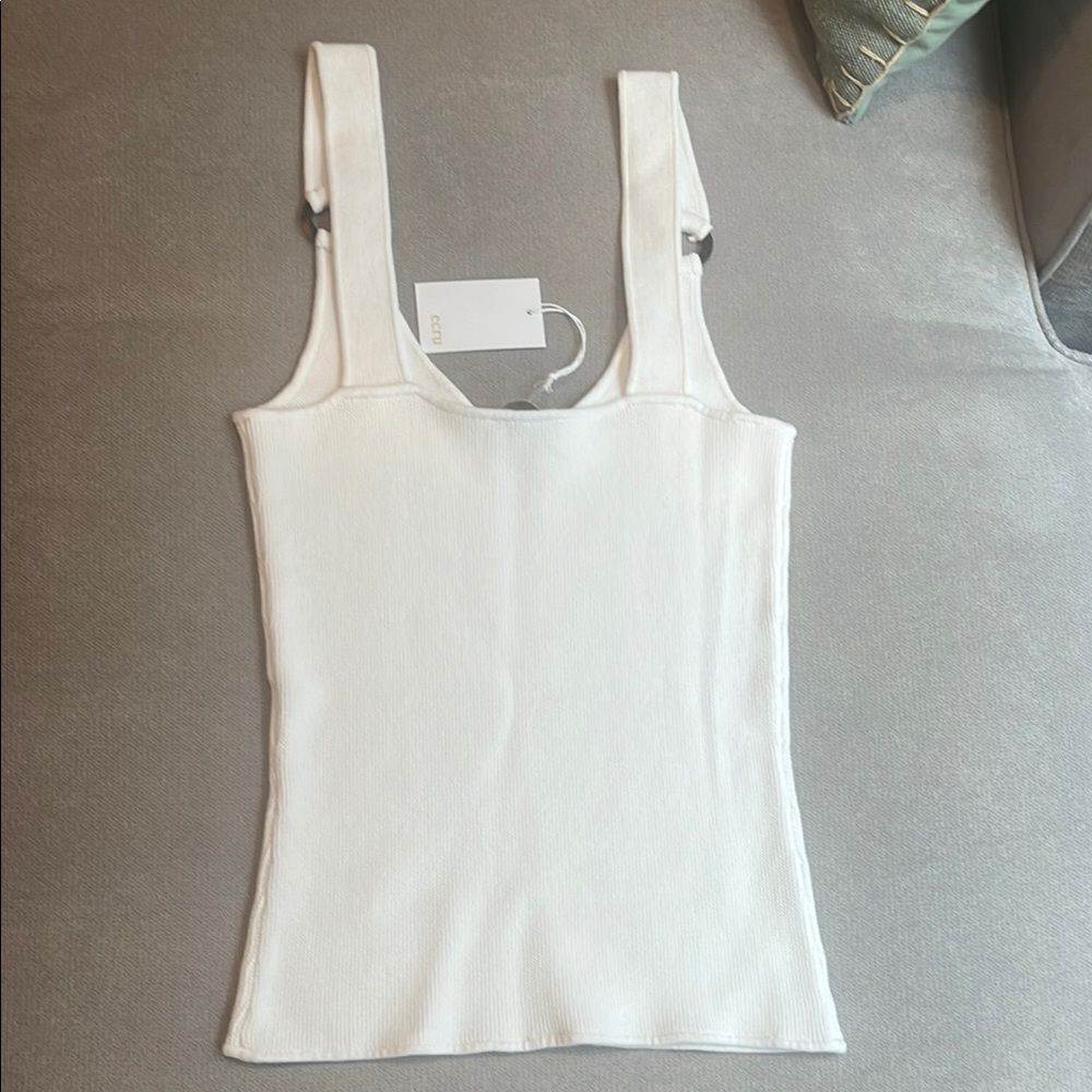 Nwt ecru White Ribbed Women's Top - Picture 2 of 2